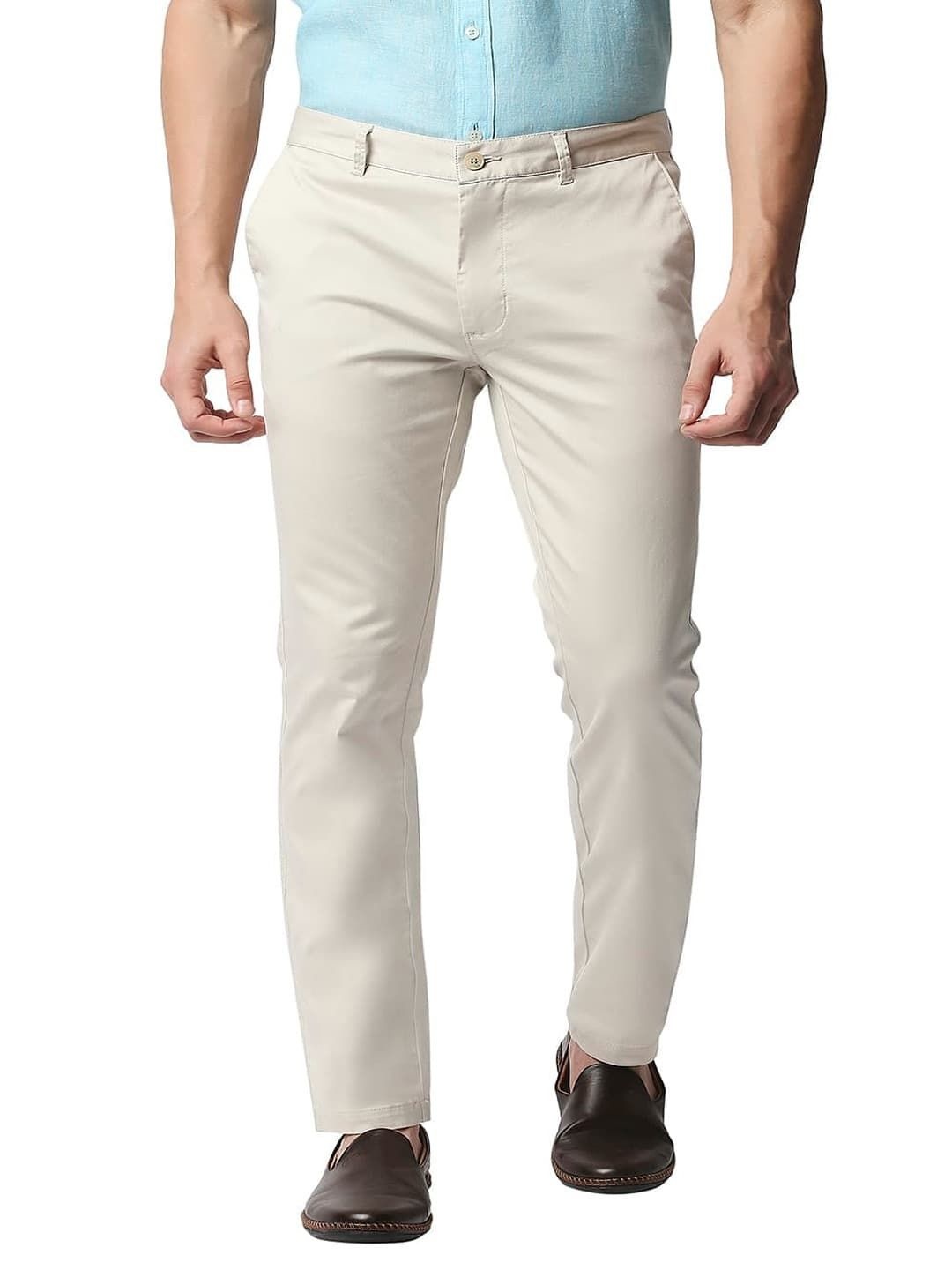 

Basics Men Tapered Fit Mid-Rise Chinos Trousers, Off white