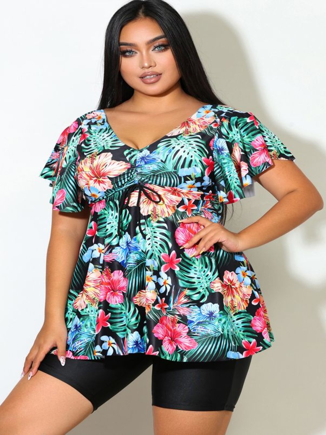 

Plus Curvves Floral Printed V-Neck Swim Set, Black