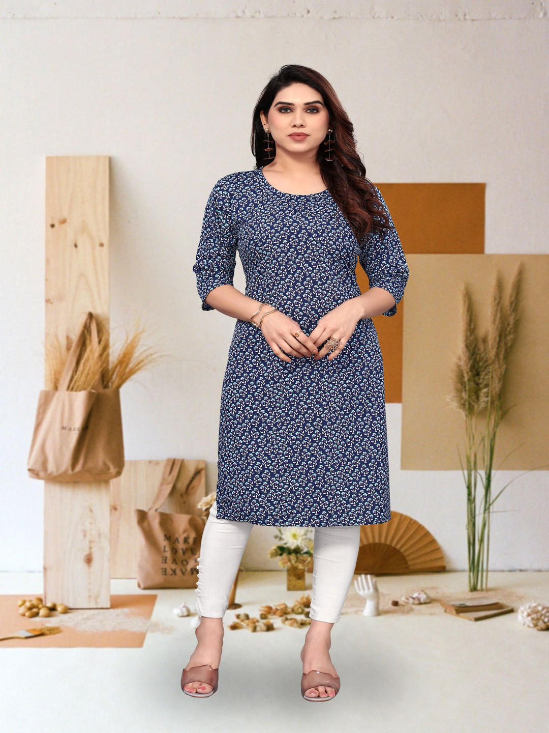 

KETAKI FASHION Floral Printed Straight Kurta, Navy blue
