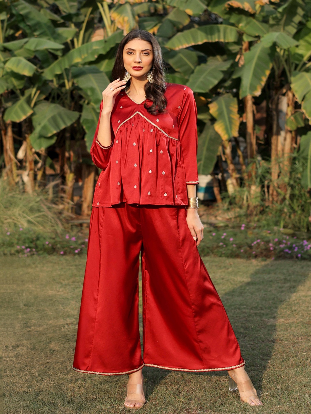 

BEOM Rosette Embroidered V-Neck Three-Quarter Sleeves Tunic & Palazzo, Maroon