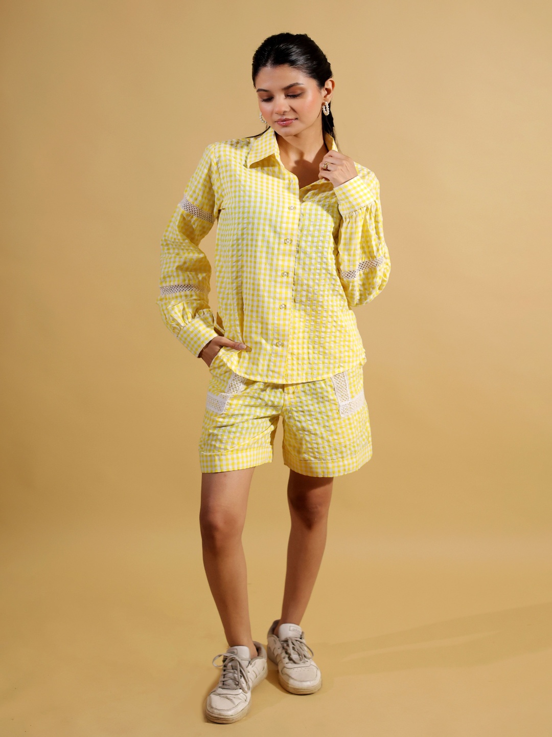 

BEOM Daisy Checked Shirt Collar Long Sleeves Shirt & Shorts, Yellow