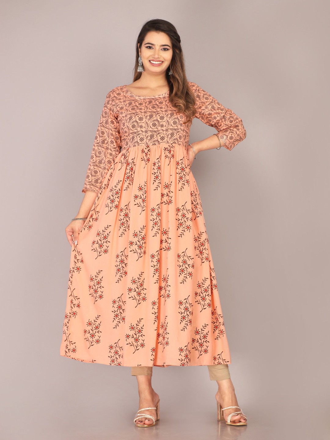 

PRIYAGANI GARMENTS Floral Printed Anarkali Kurta, Pink