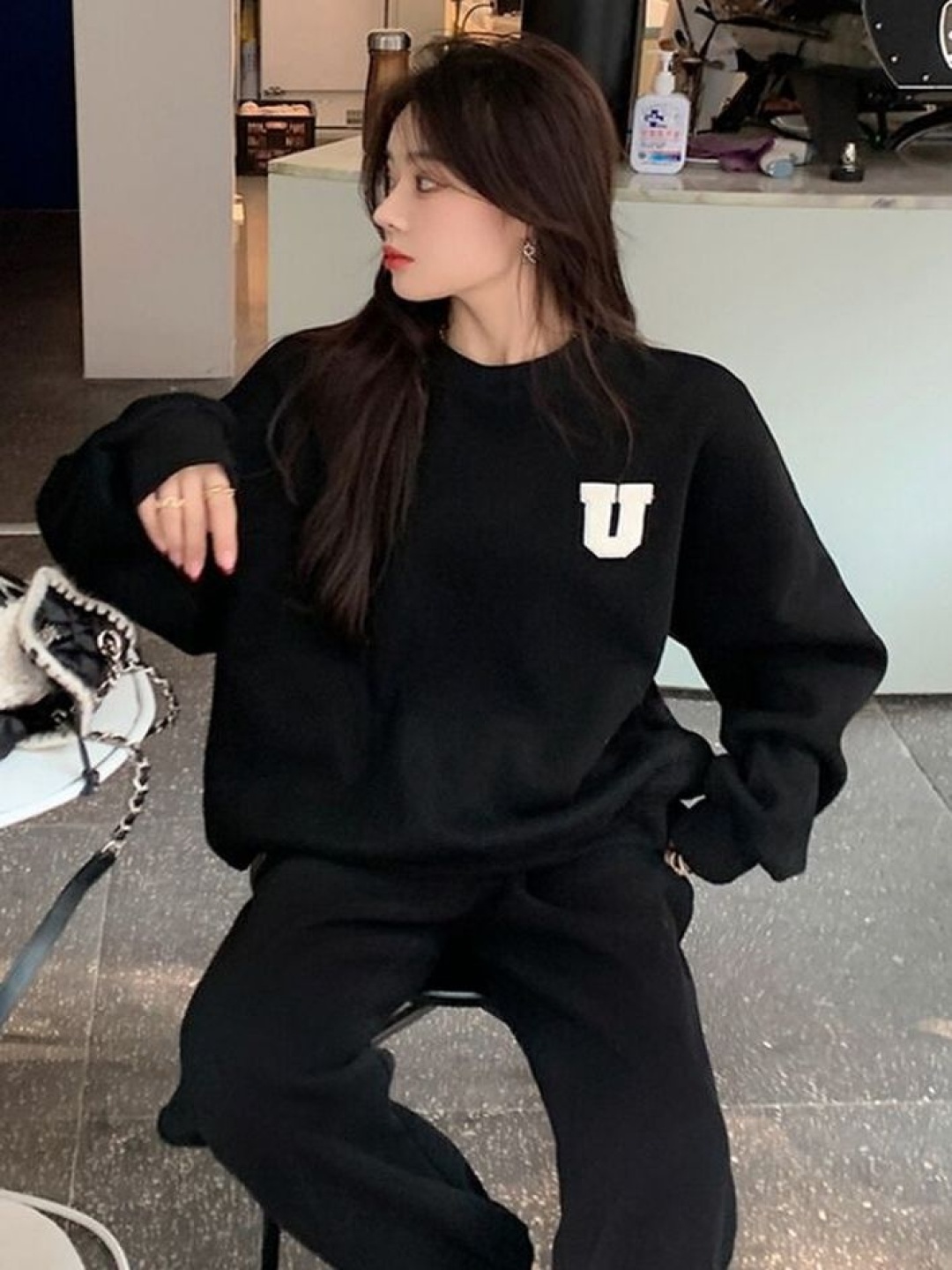 

LULU & SKY Round Neck Long Sleeves Sweatshirt With Trackpant, Black