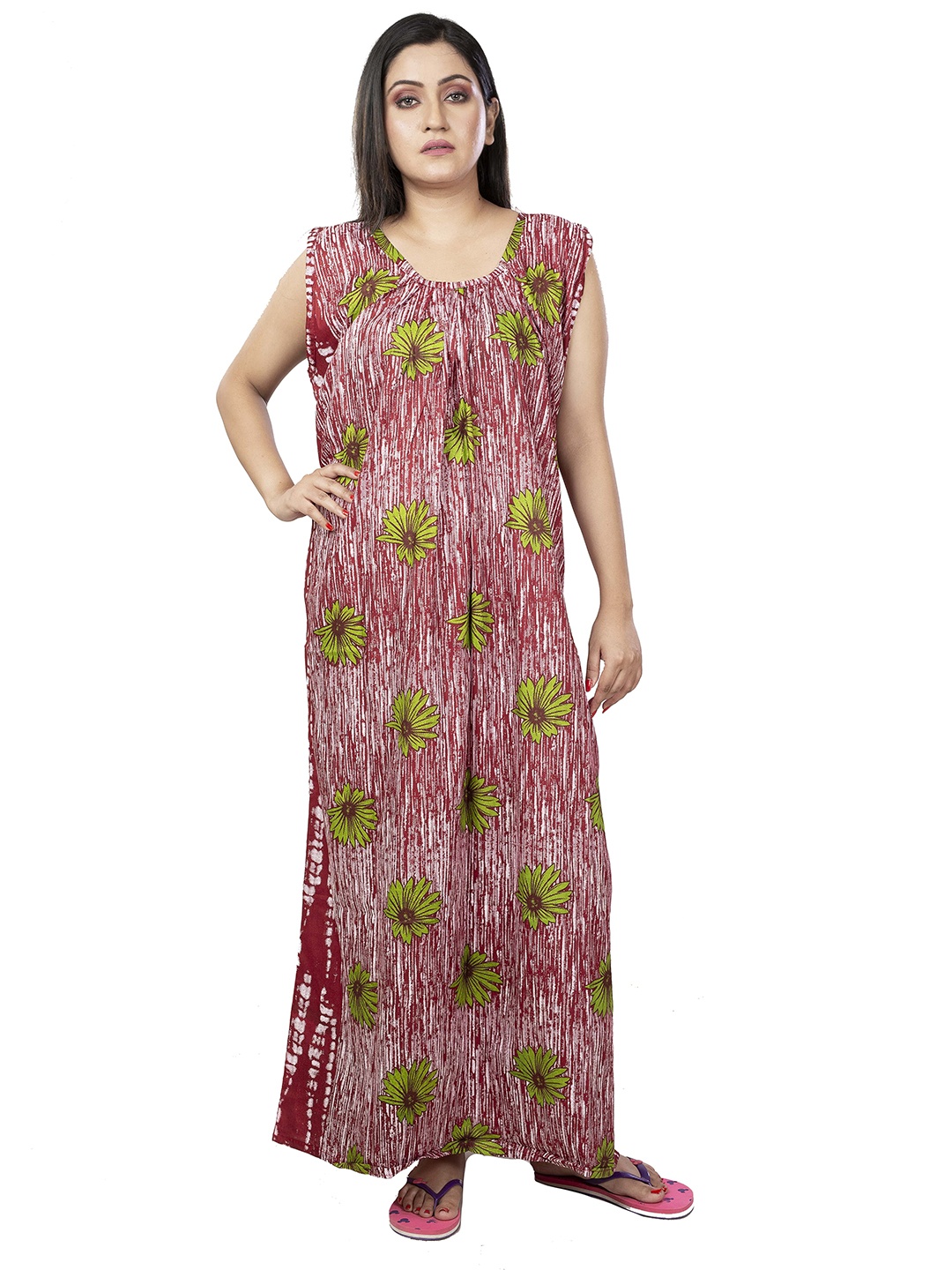 

Laa Calcutta Women Floral Printed Pure Cotton Maxi Nightdress, Maroon