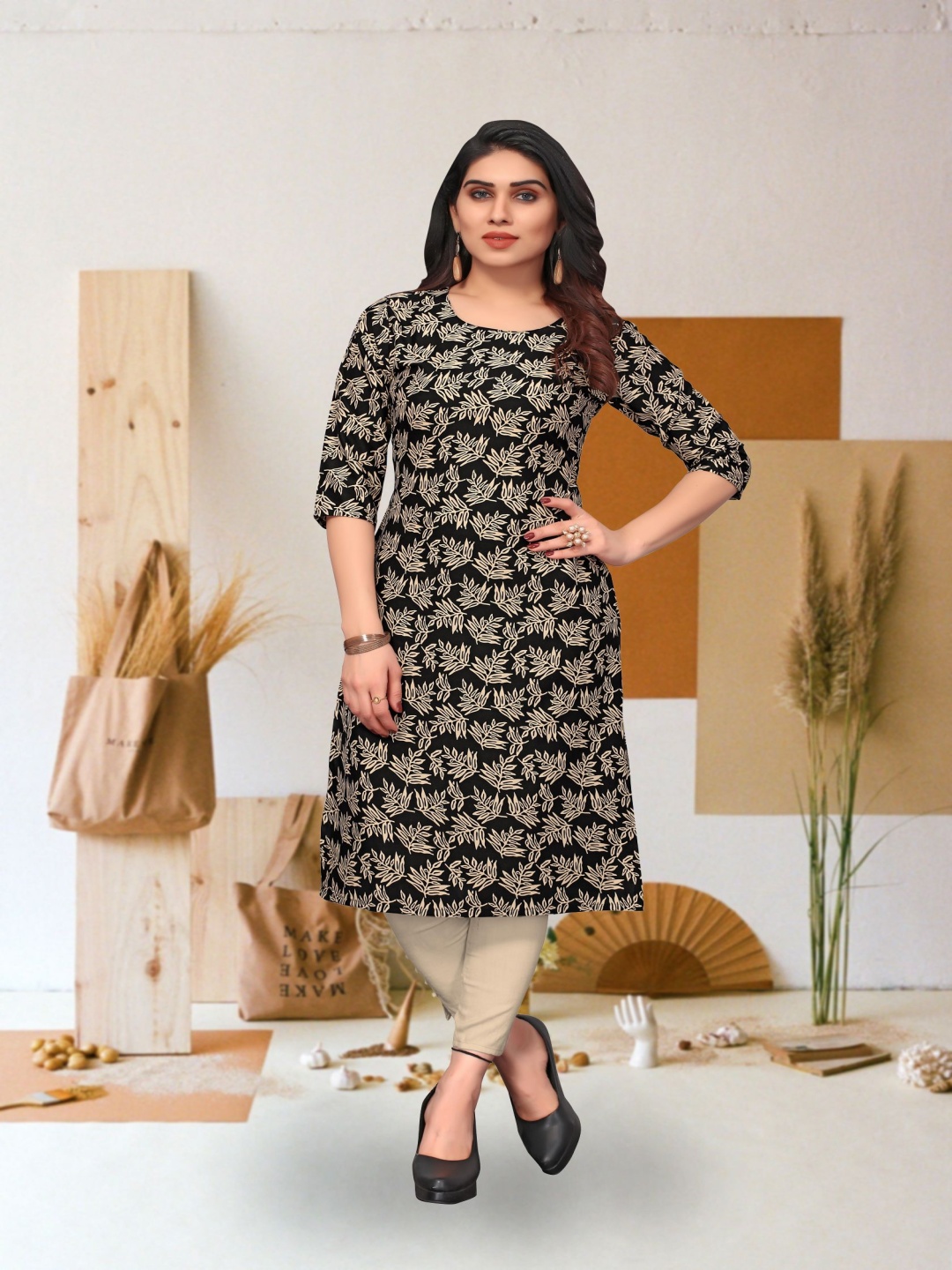 

KETAKI FASHION Floral Printed Straight Kurta, Black