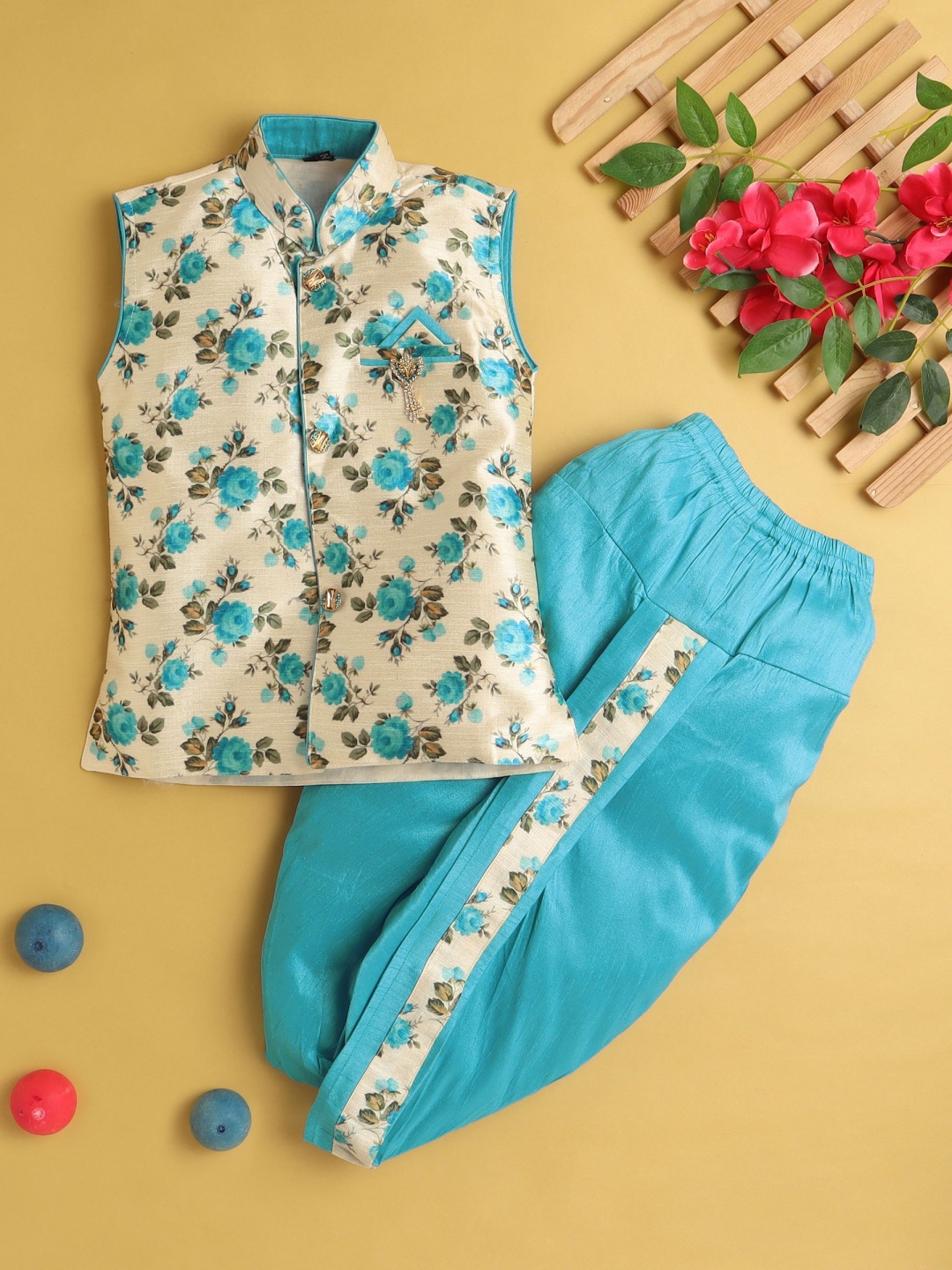 

BAESD Boys Floral Printed Mandarin Collar Straight Kurta With Dhoti Pant, Cream