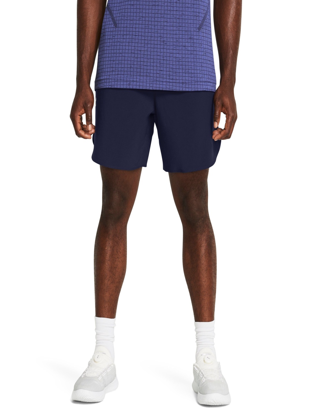 

UNDER ARMOUR UA Peak Men Slim Fit Mid Rise Above Knee Shorts, Blue