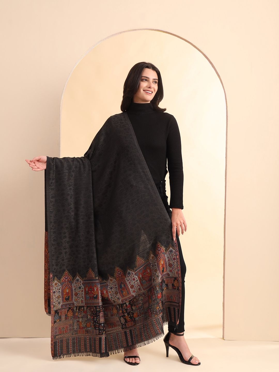 

Zamour Floral Woven Design Woollen Shawl, Black