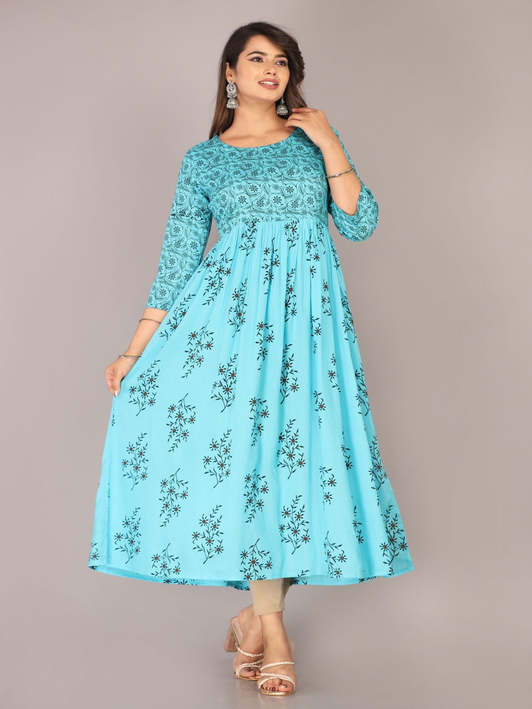 

PRIYAGANI GARMENTS Floral Printed Anarkali Kurta, Turquoise blue