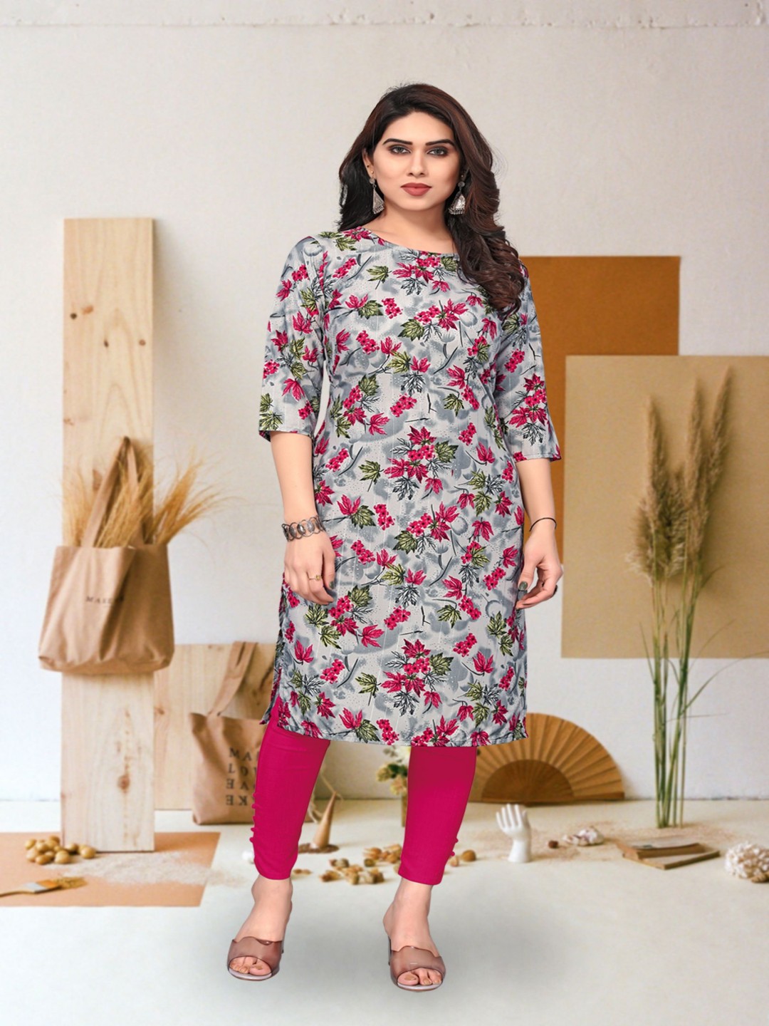 

KETAKI FASHION Floral Printed Straight Kurta, Grey