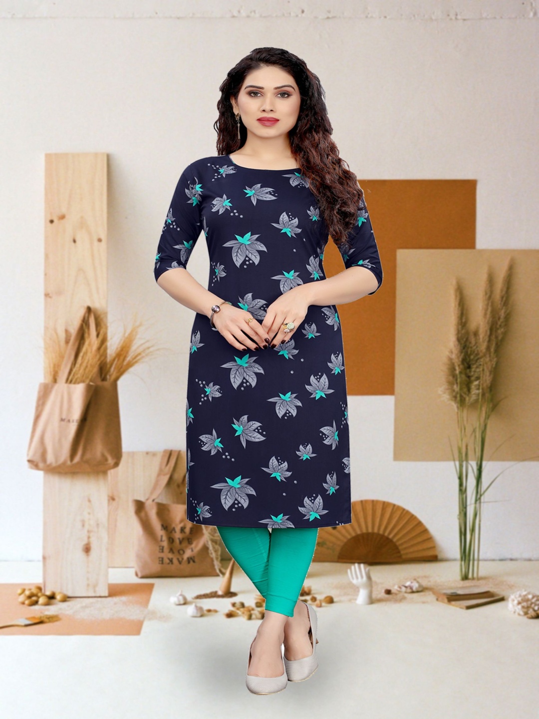 

KETAKI FASHION Floral Printed Round Neck Straight Kurta, Navy blue