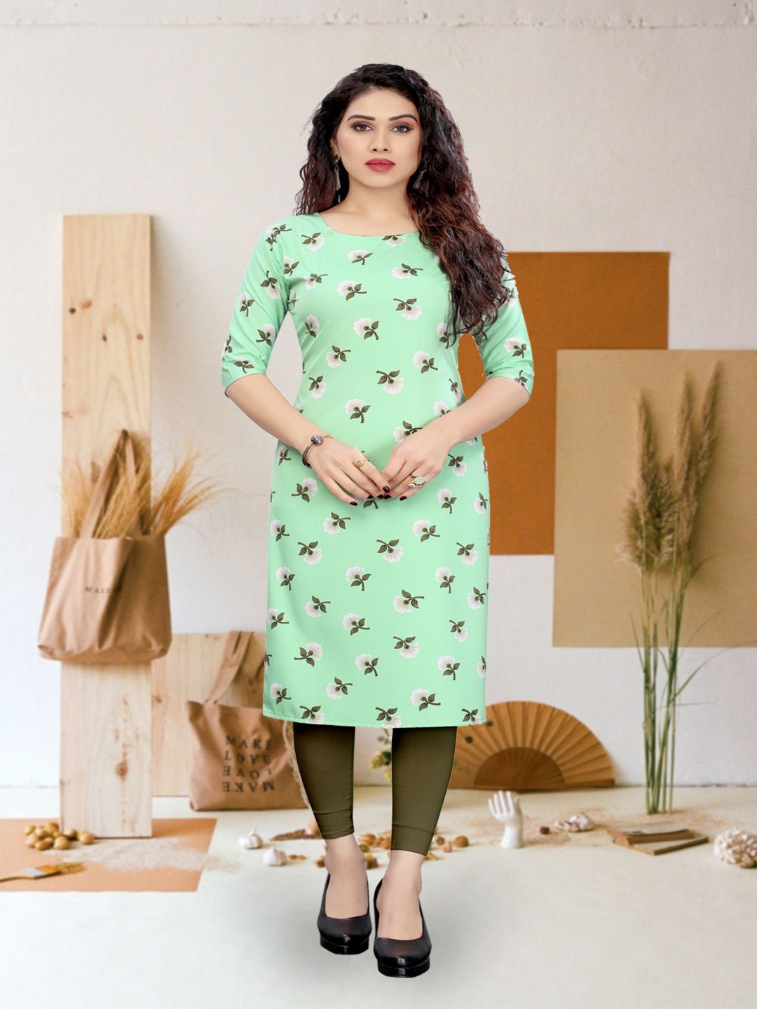 

KETAKI FASHION Floral Printed Straight Kurta, Green