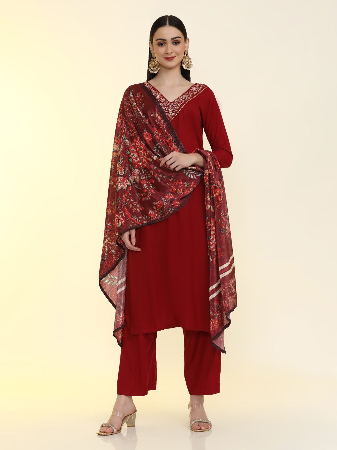 

Jaipur Kurti Floral Embroidered Beads & Stones Straight Kurta With Palazzos & Dupatta, Red