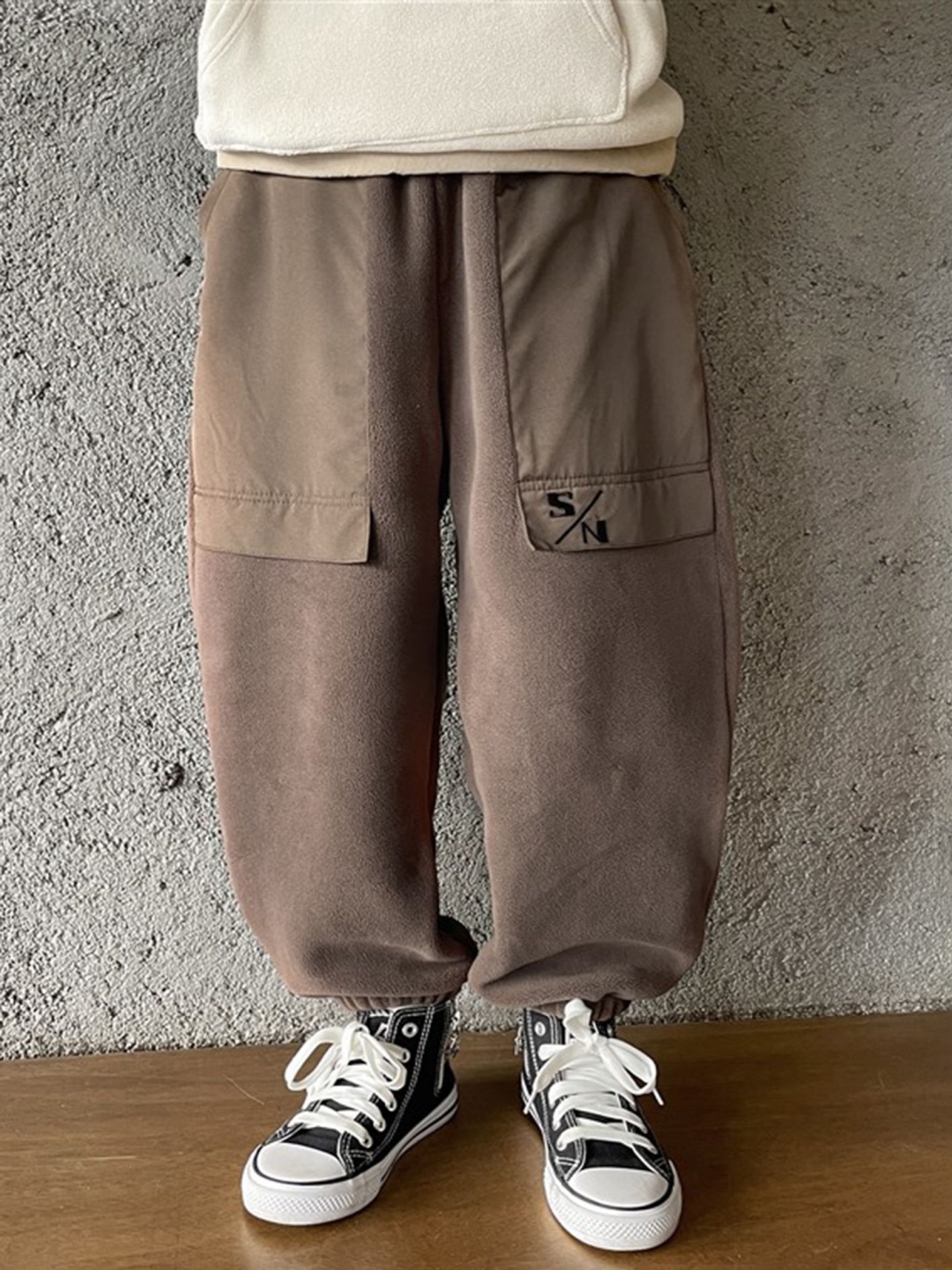 

LULU & SKY Boys Tapered Fit High-Rise Joggers, Brown