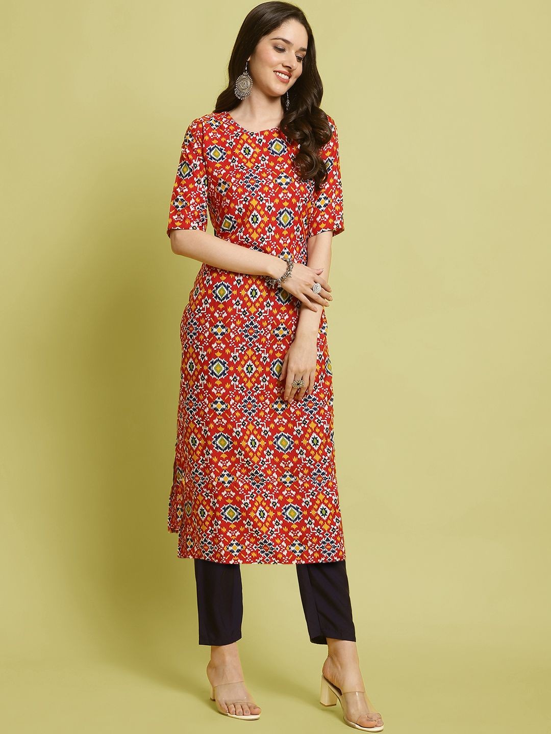 

7Threads Geometric Printed Round Neck Straight Kurta With Trousers, Red