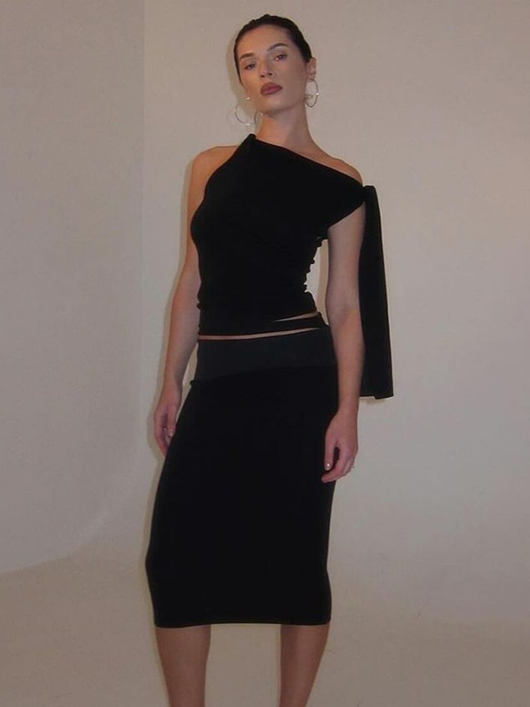 

LULU & SKY One Shoulder Neck Top With Skirt, Black