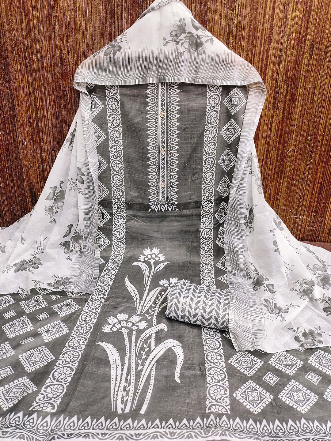 

MANVAA Floral Printed Stone Work Unstitched Dress Material, Grey