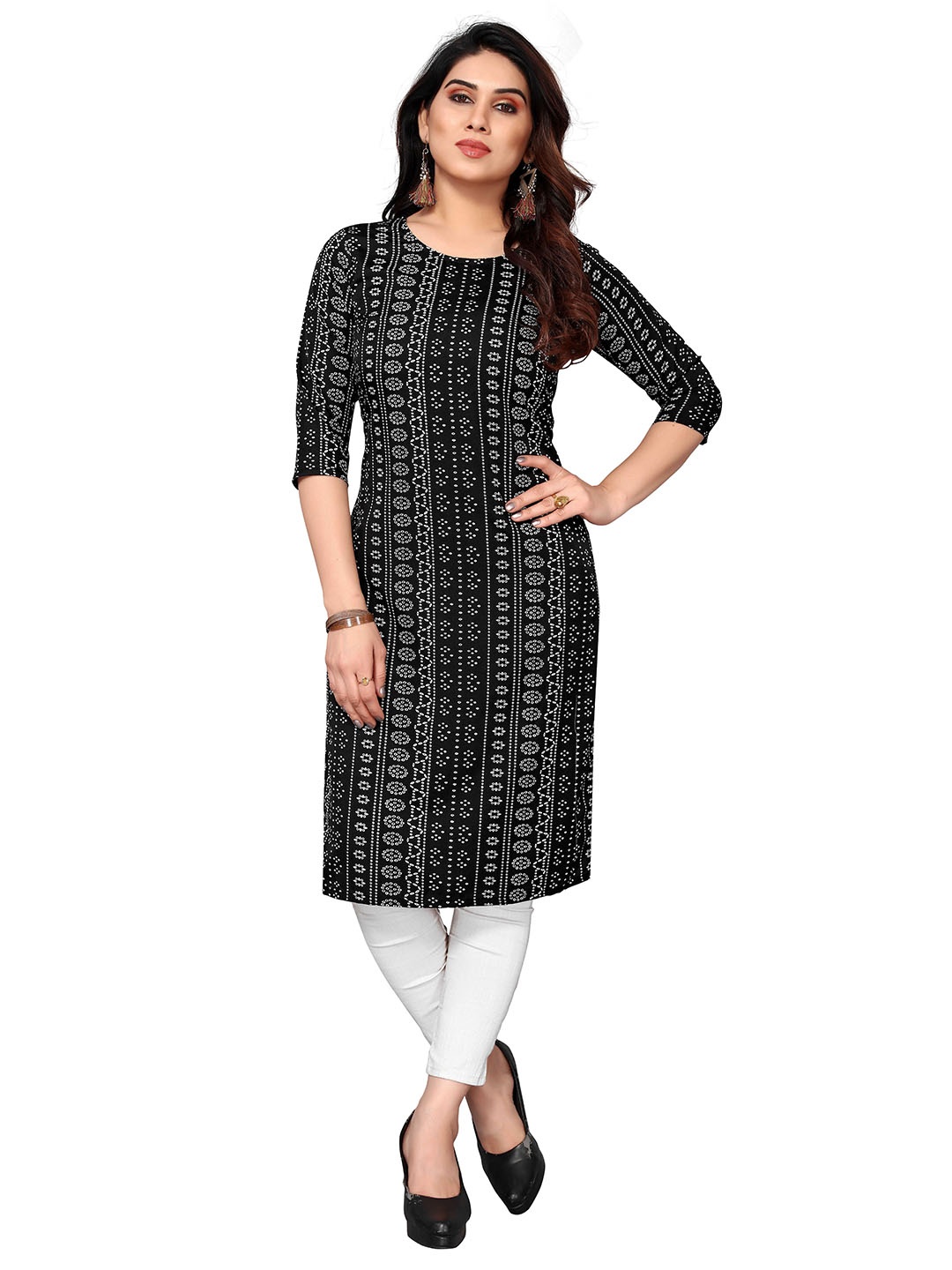 

KETAKI FASHION Geometric Printed Straight Kurta, Black