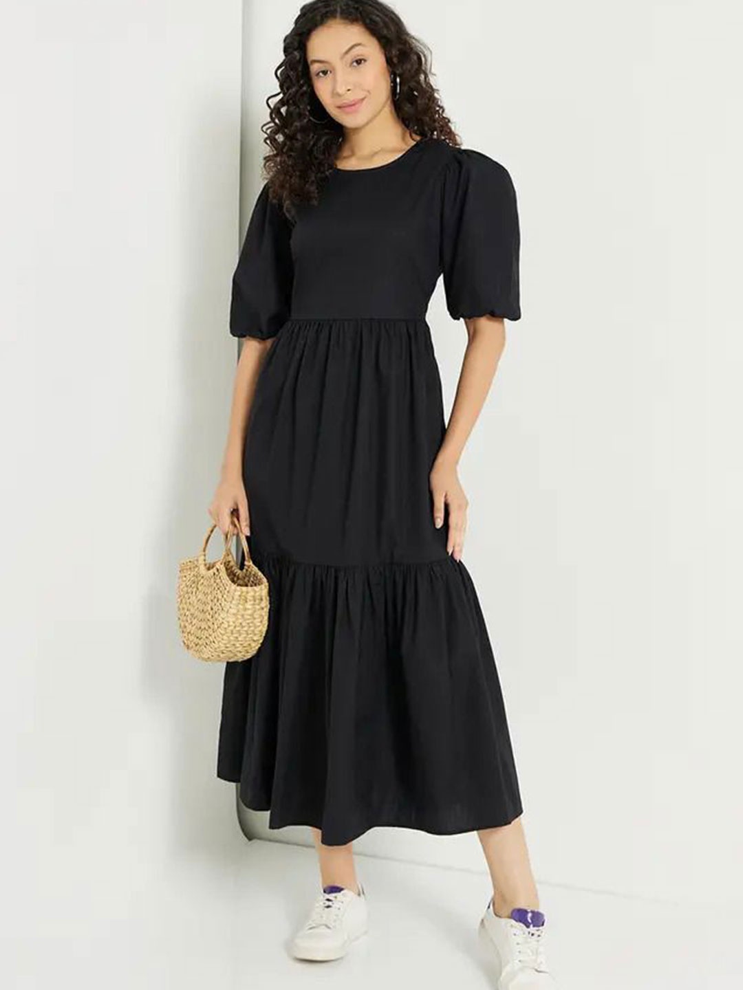 

Femvy Women Round Neck Fit & Flare Midi Dress, Black
