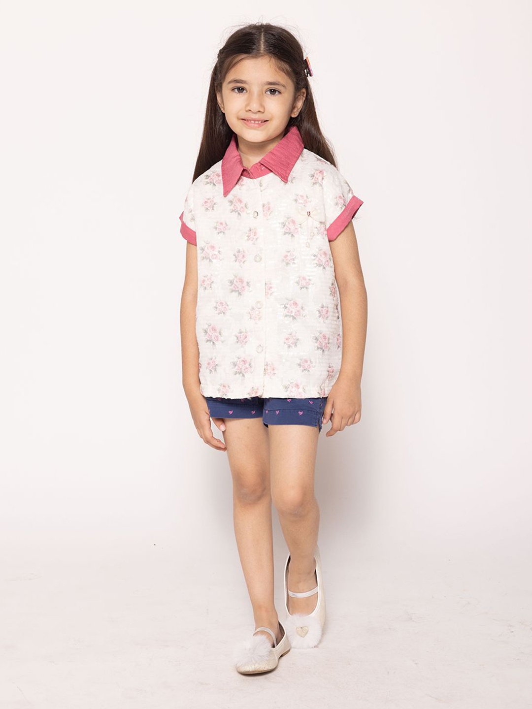 

PAMPOLINA Women Shirt Collar Floral Printed Top, White