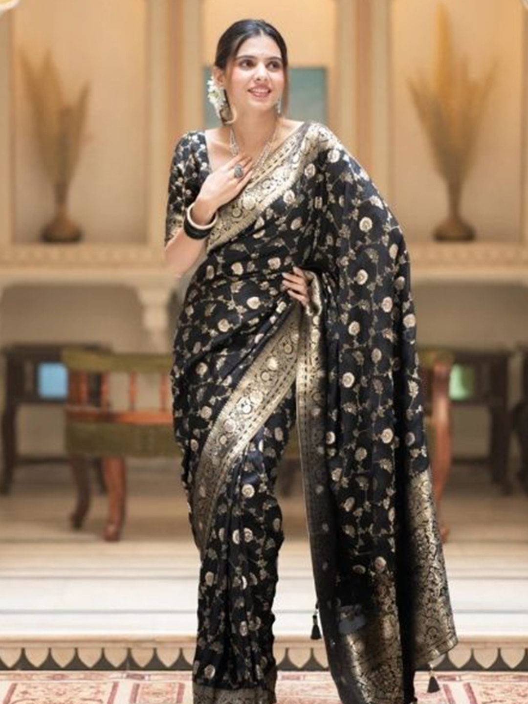 

PHEASANT Woven Design Ethnic Motifs Zari Banarasi Saree, Black