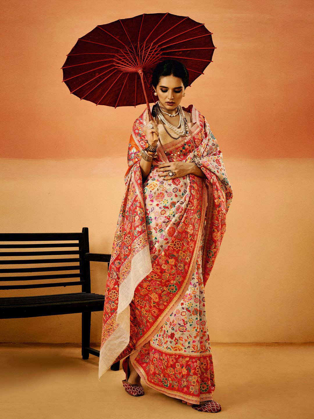 

Mitera Woven Design Banarasi Saree, Cream