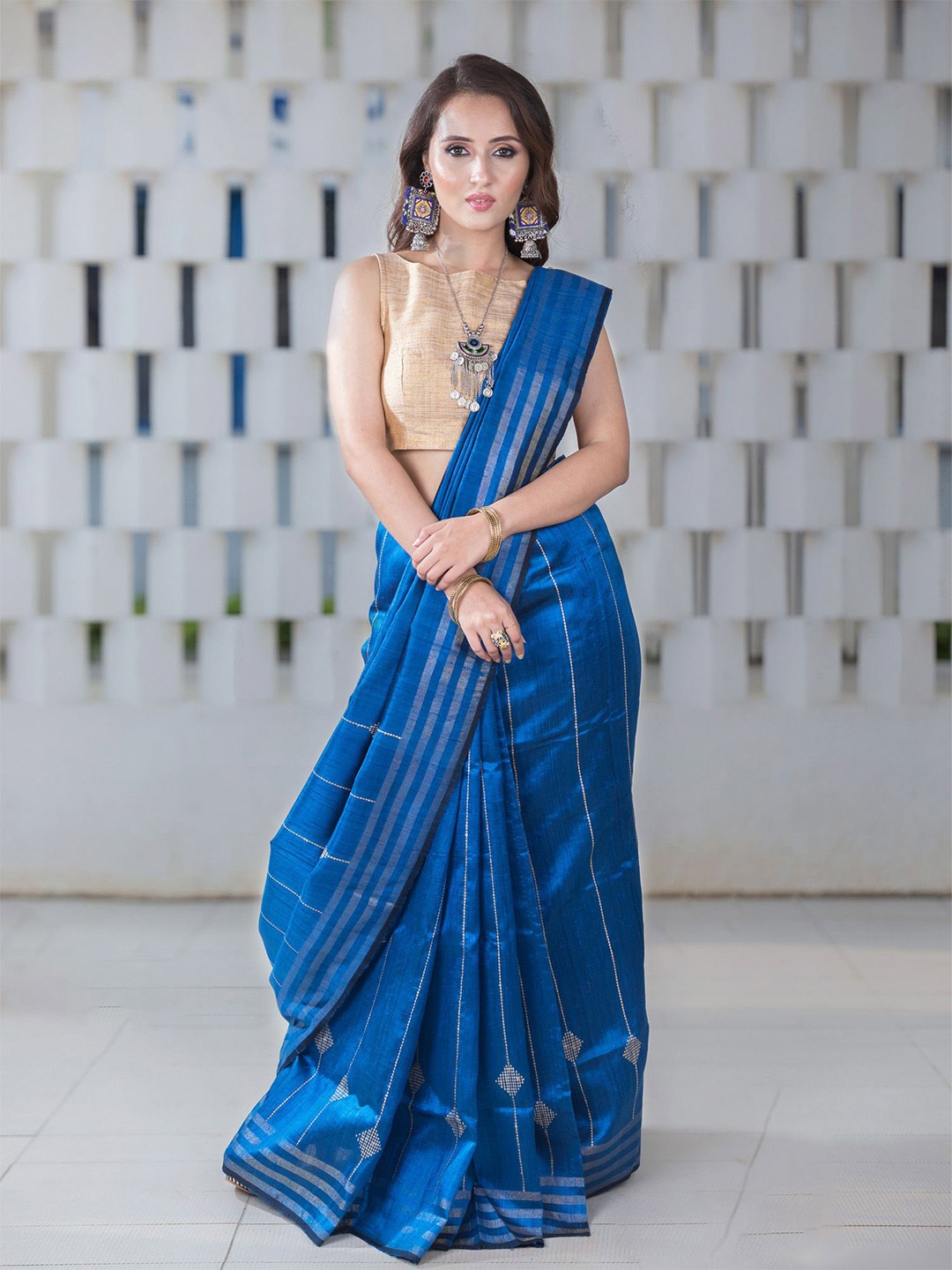 

Prasam Woven Design Zari Pure Silk Saree, Blue