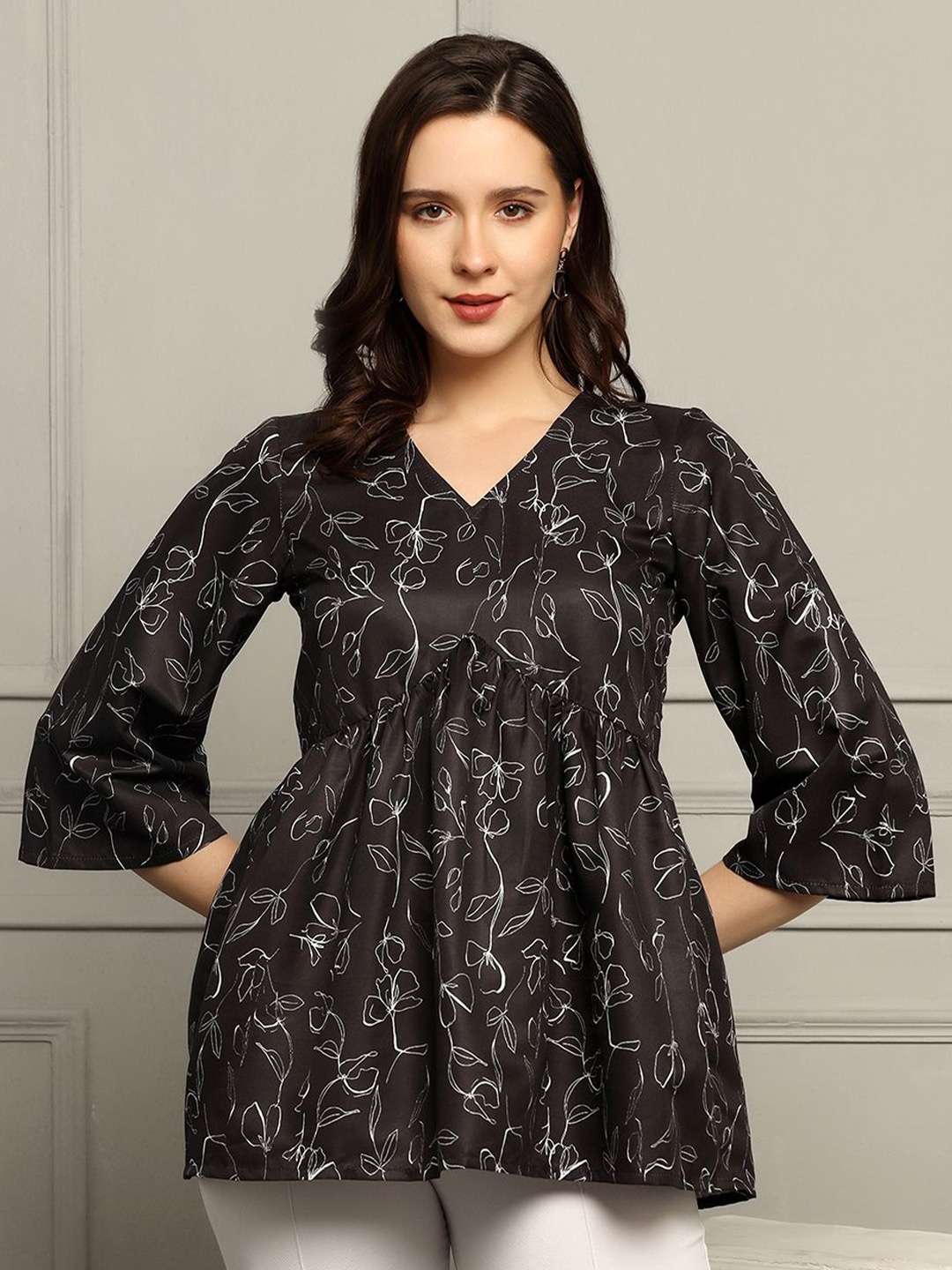 

Moda Rapido Women Floral Printed Empire Top, Black