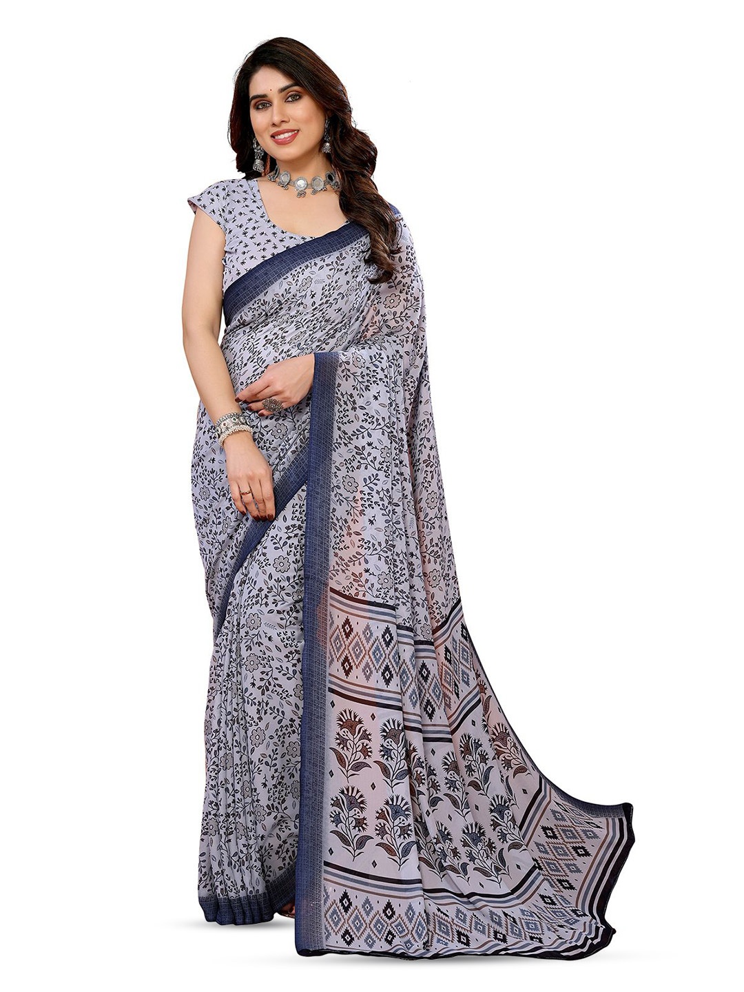 

Moda Rapido Women Floral Printed Saree, Grey