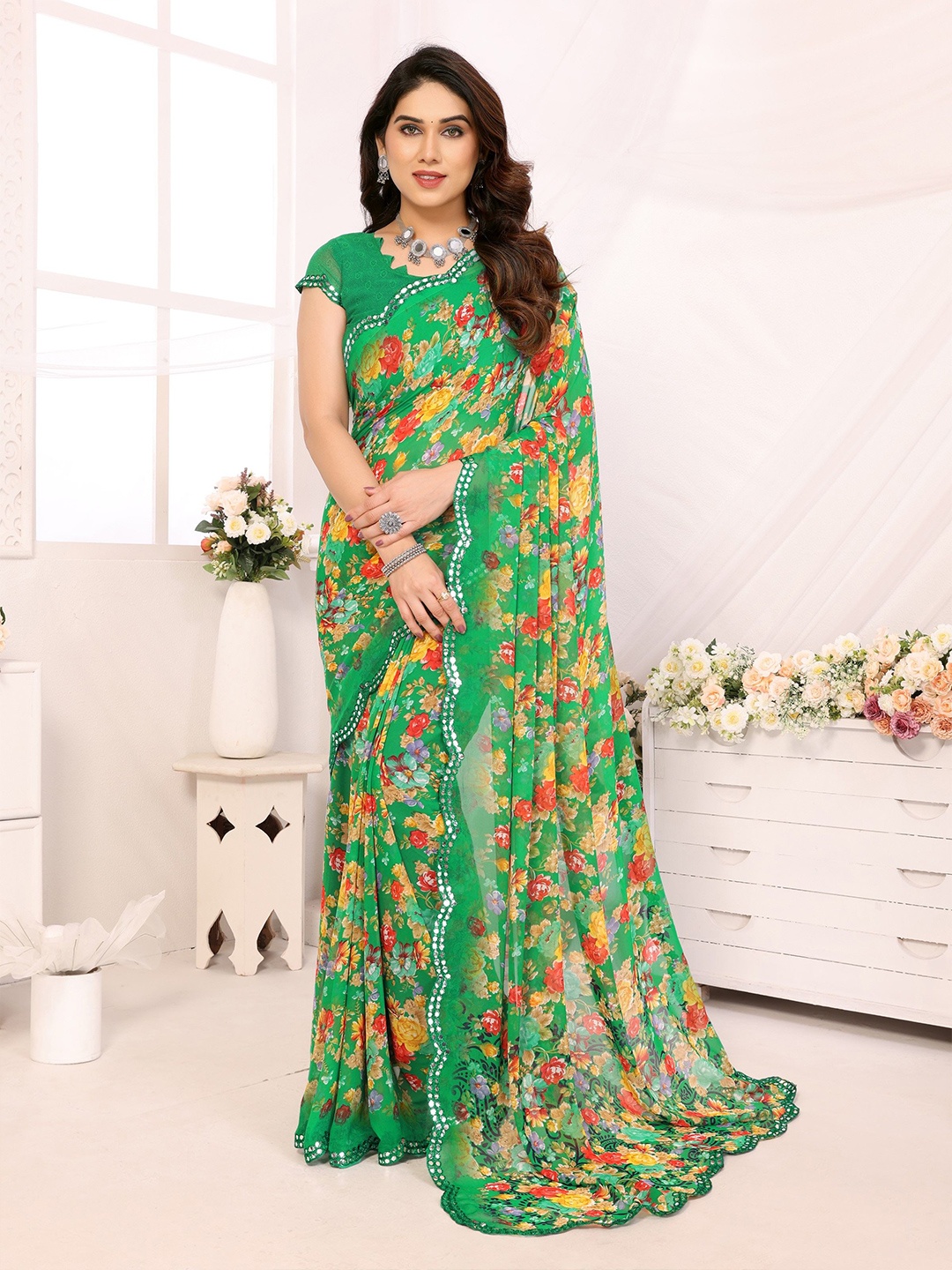 

Ambuja International Floral Mirror Work Saree, Green