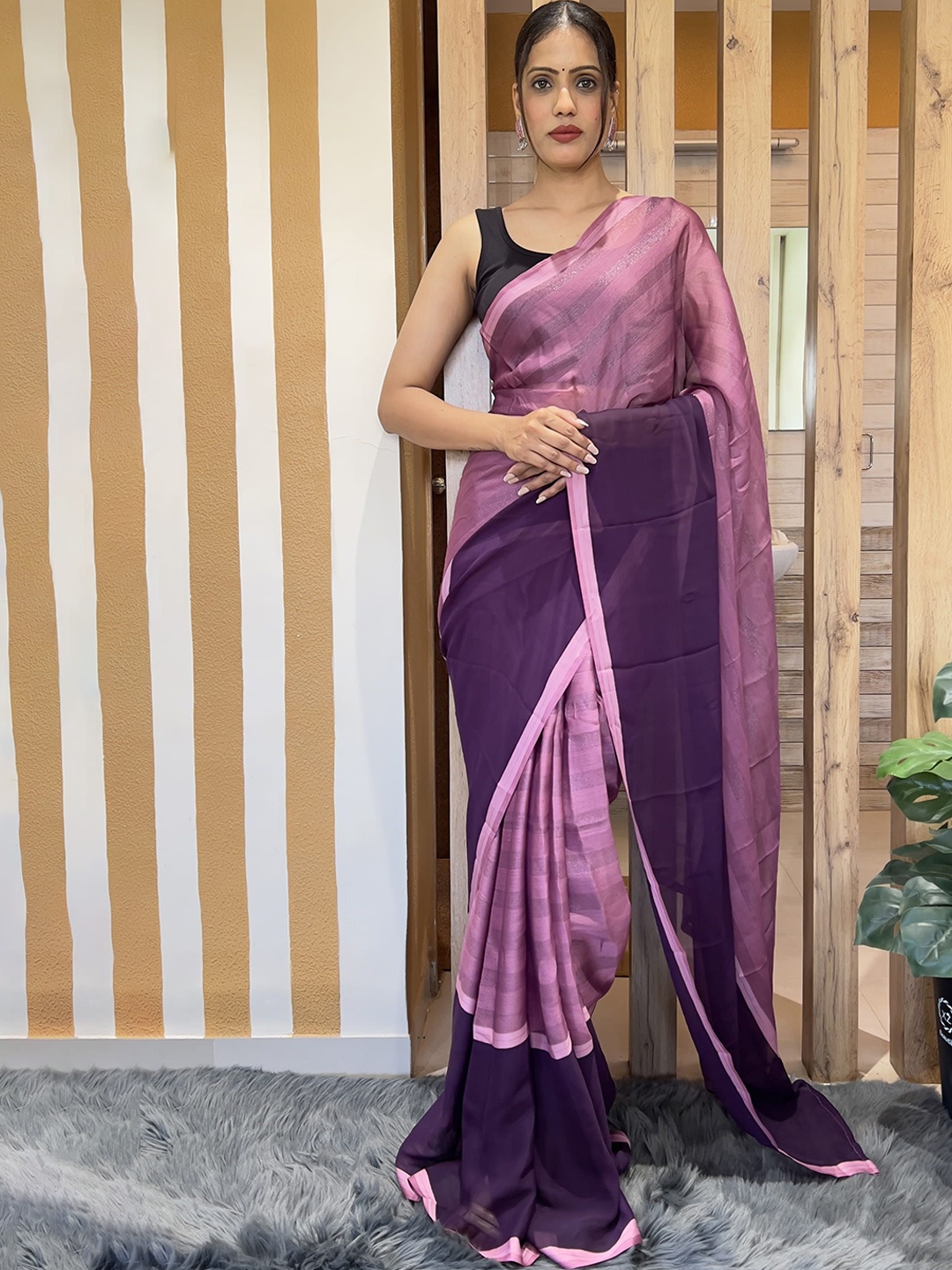 

DIVASTRI Ombre Pure Chiffon Ready to Wear Saree, Purple