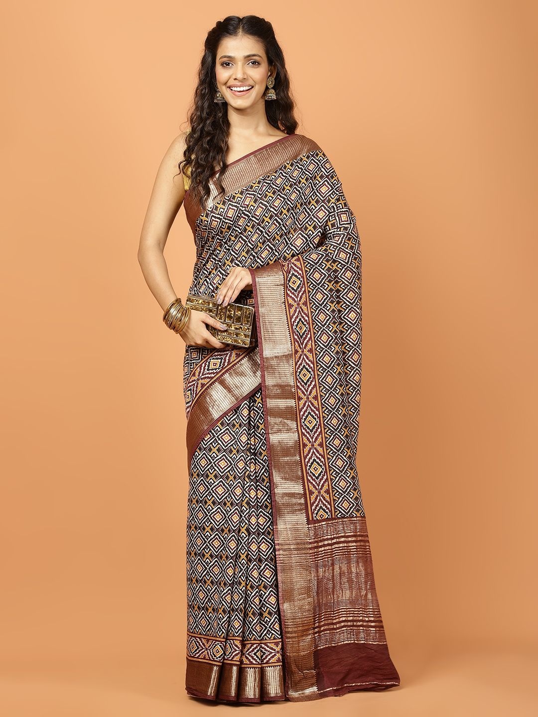 

Meena Bazaar Ethnic Motifs Printed Zari Saree, Black