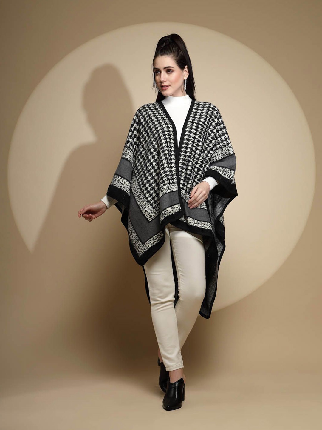 

Global Republic Women Self Design Poncho, Black