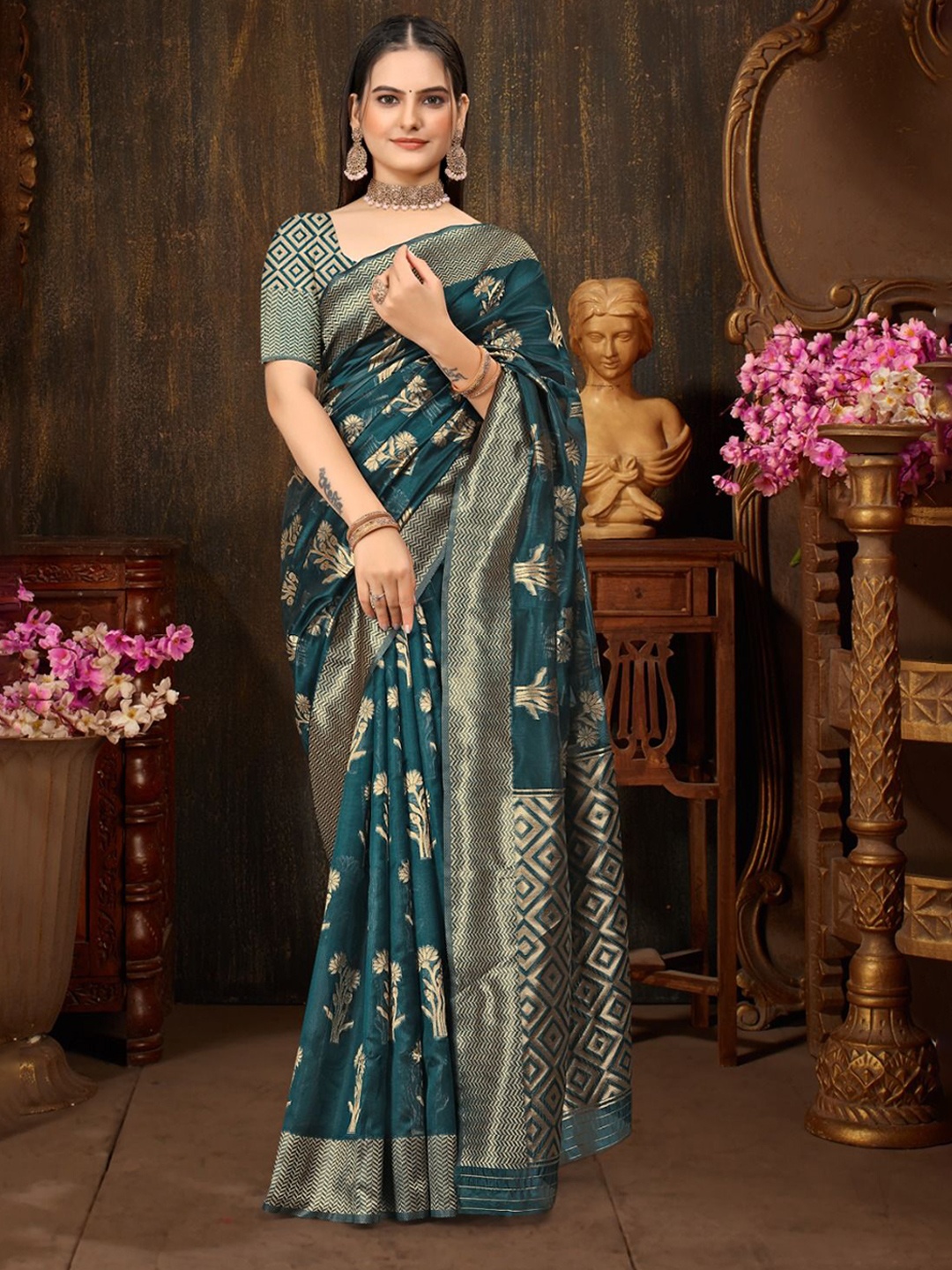 

Aagiri Woven Design Zari Banarasi Saree, Blue