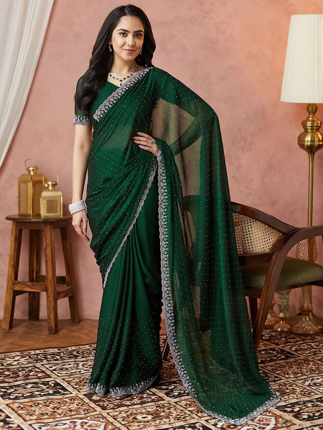 

Satrani Embellished Sequinned Pure Georgette Saree, Green