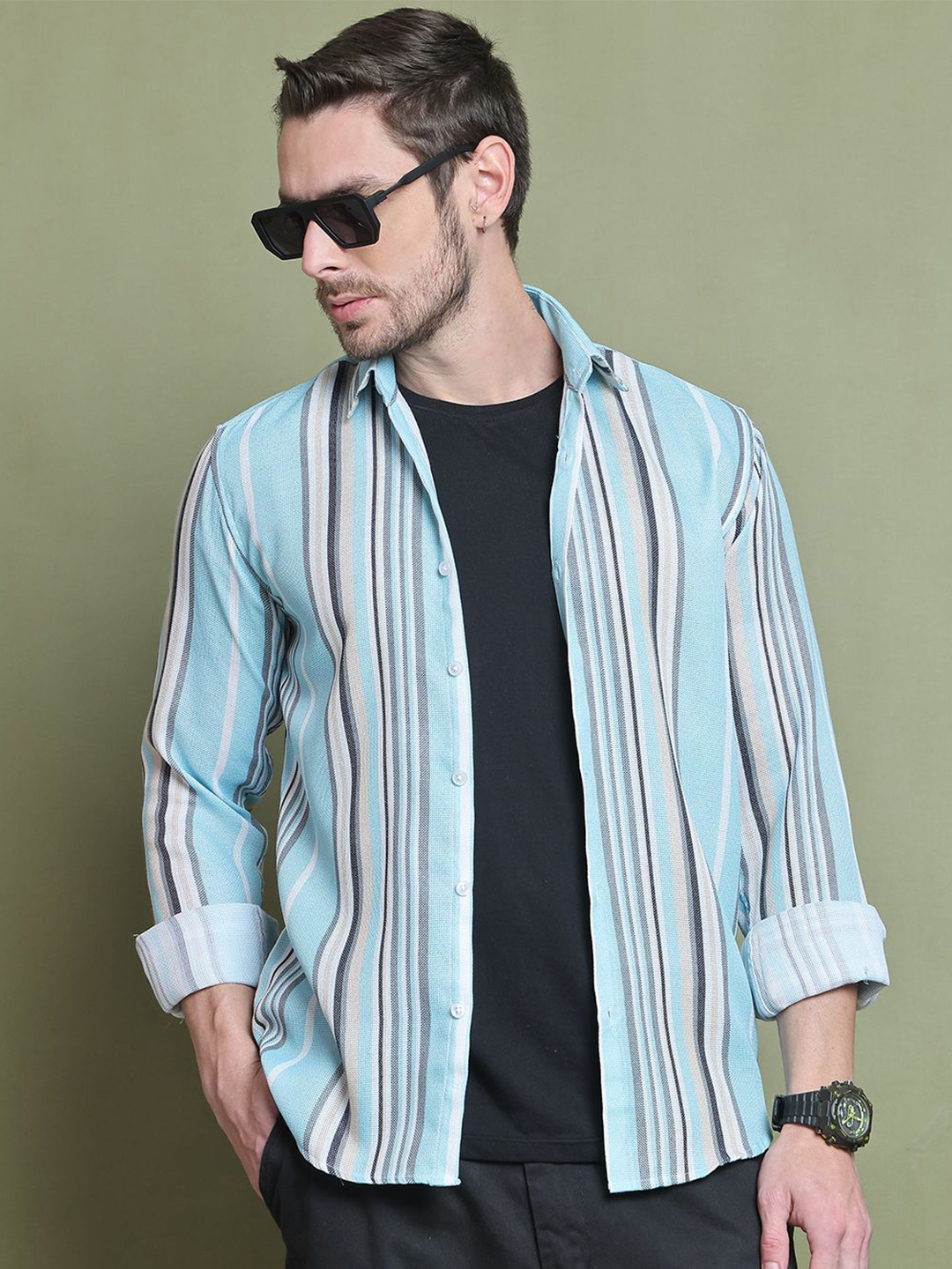 

Indian Needle Men Classic Spread Collar Vertical Striped Cotton Casual Shirt, Blue