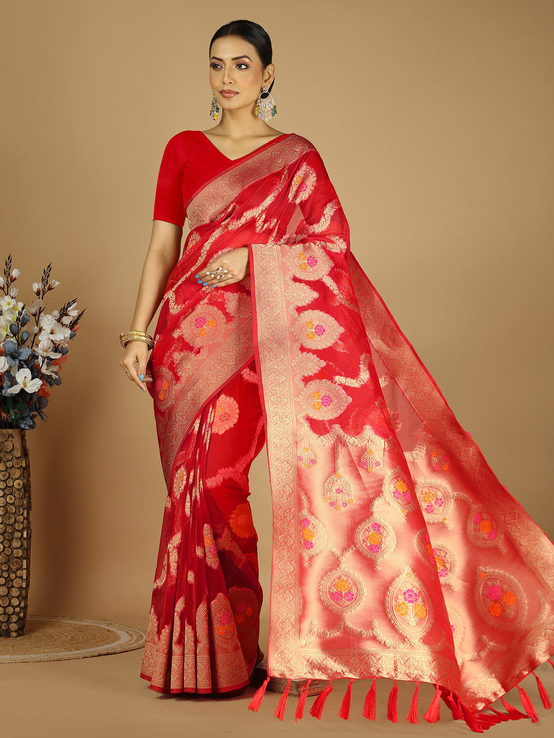

KAYOMMI Ethnic Motifs Organza Banarasi Saree, Red
