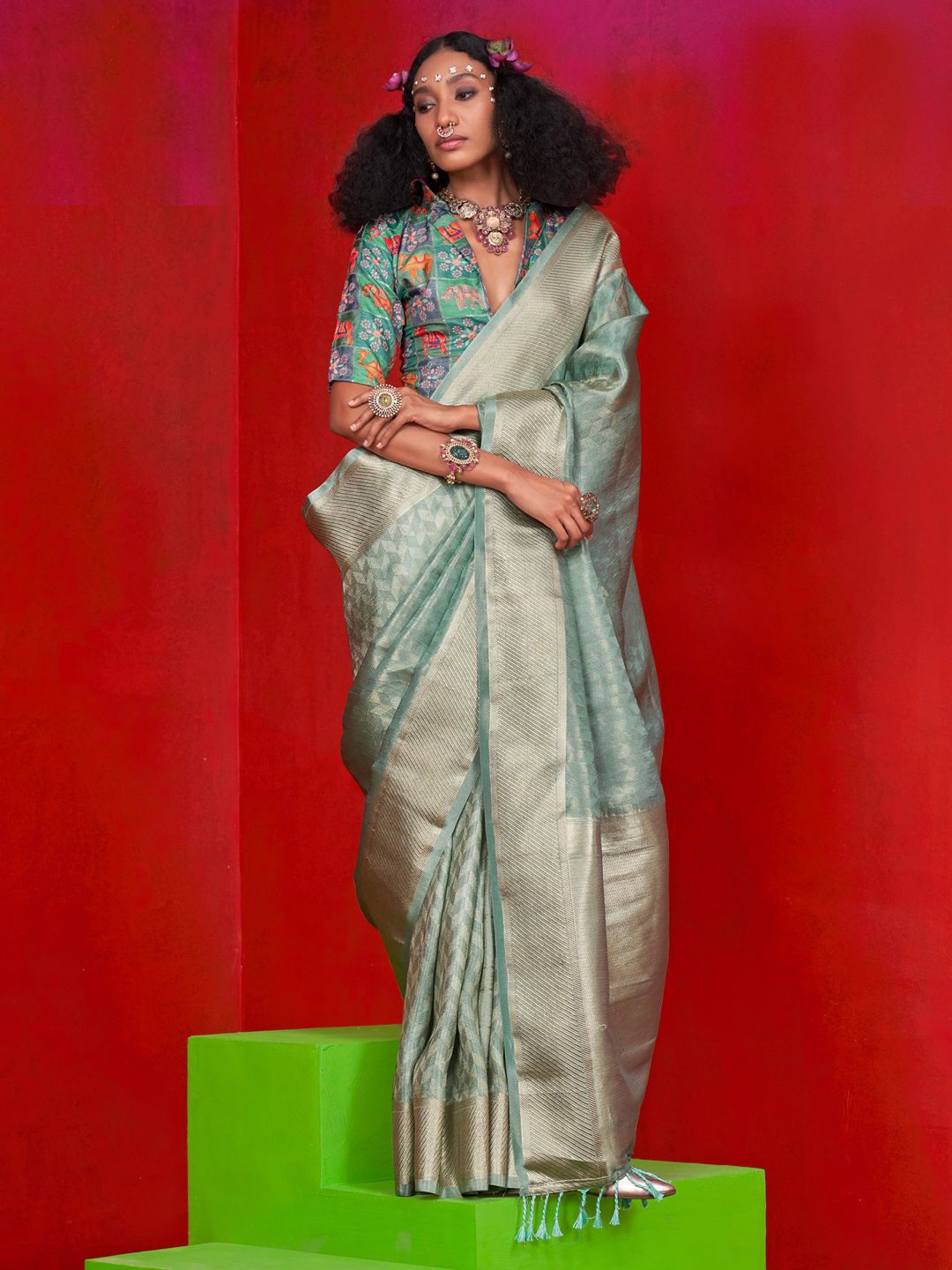 

Mitera Woven Design Zari Tissue Saree, Sea green