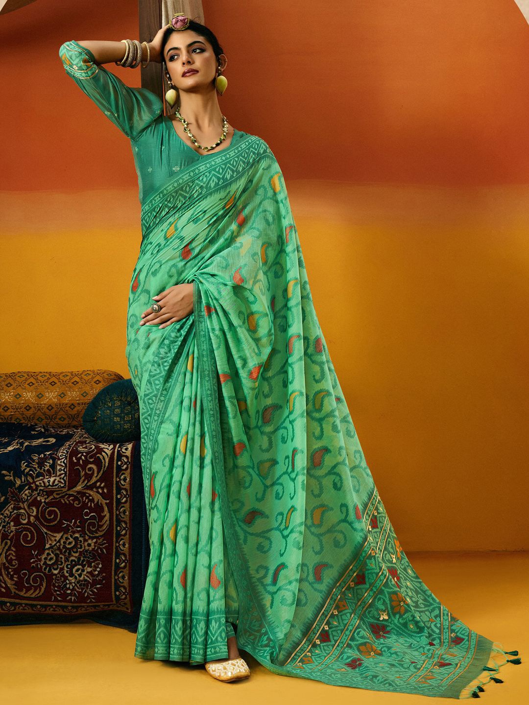 

Mitera Ethnic Motifs Woven Design Zari Ikat Saree, Teal