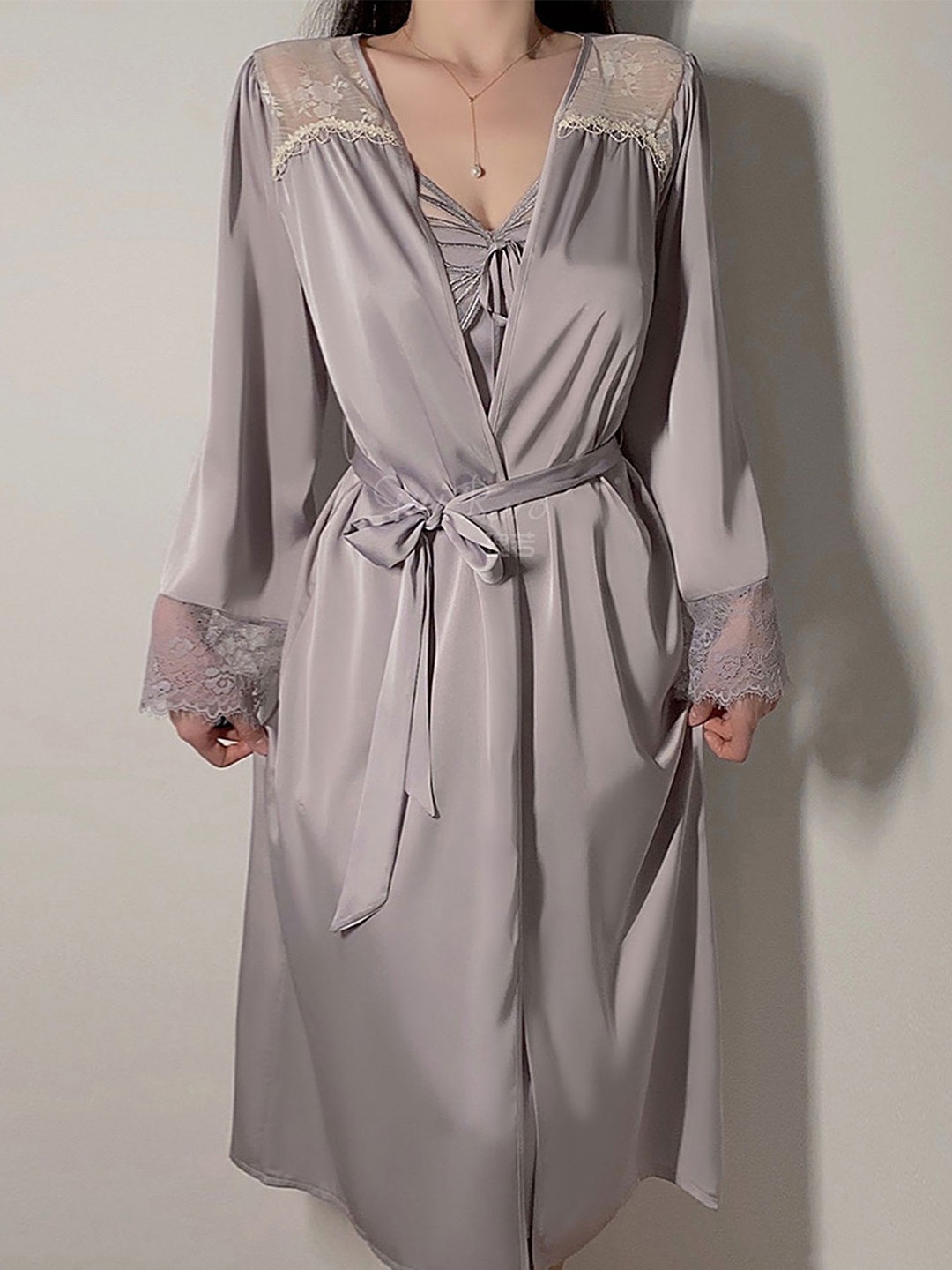 

LULU & SKY Nightdress With Robe, Grey