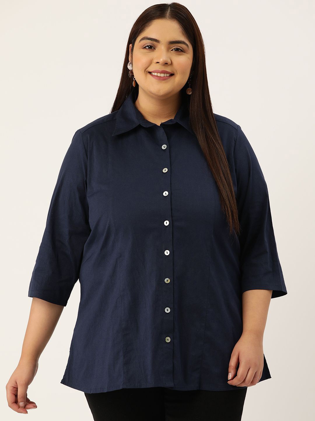 

theRebelinme Women Plus Size Oversized Fit Spread Collar Solid Cotton Casual Shirt, Navy blue