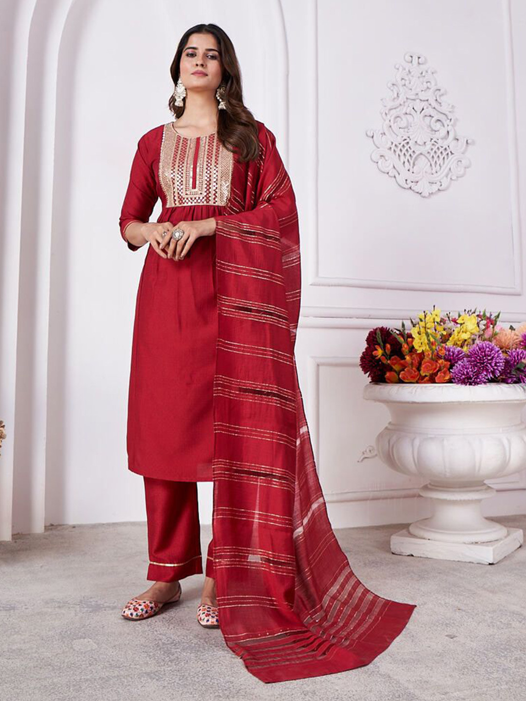 

Artihc Floral Embroidered Round Neck Sequinned Straight Kurta With Trousers & Dupatta, Red