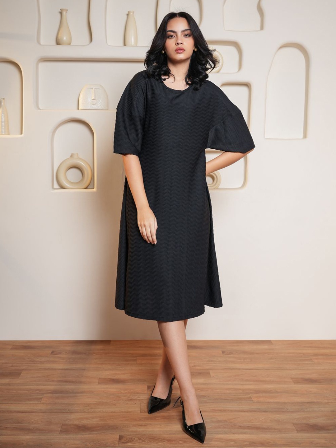 

PURVAJA Women Kimono Sleeve A-Line Midi Dress, Black