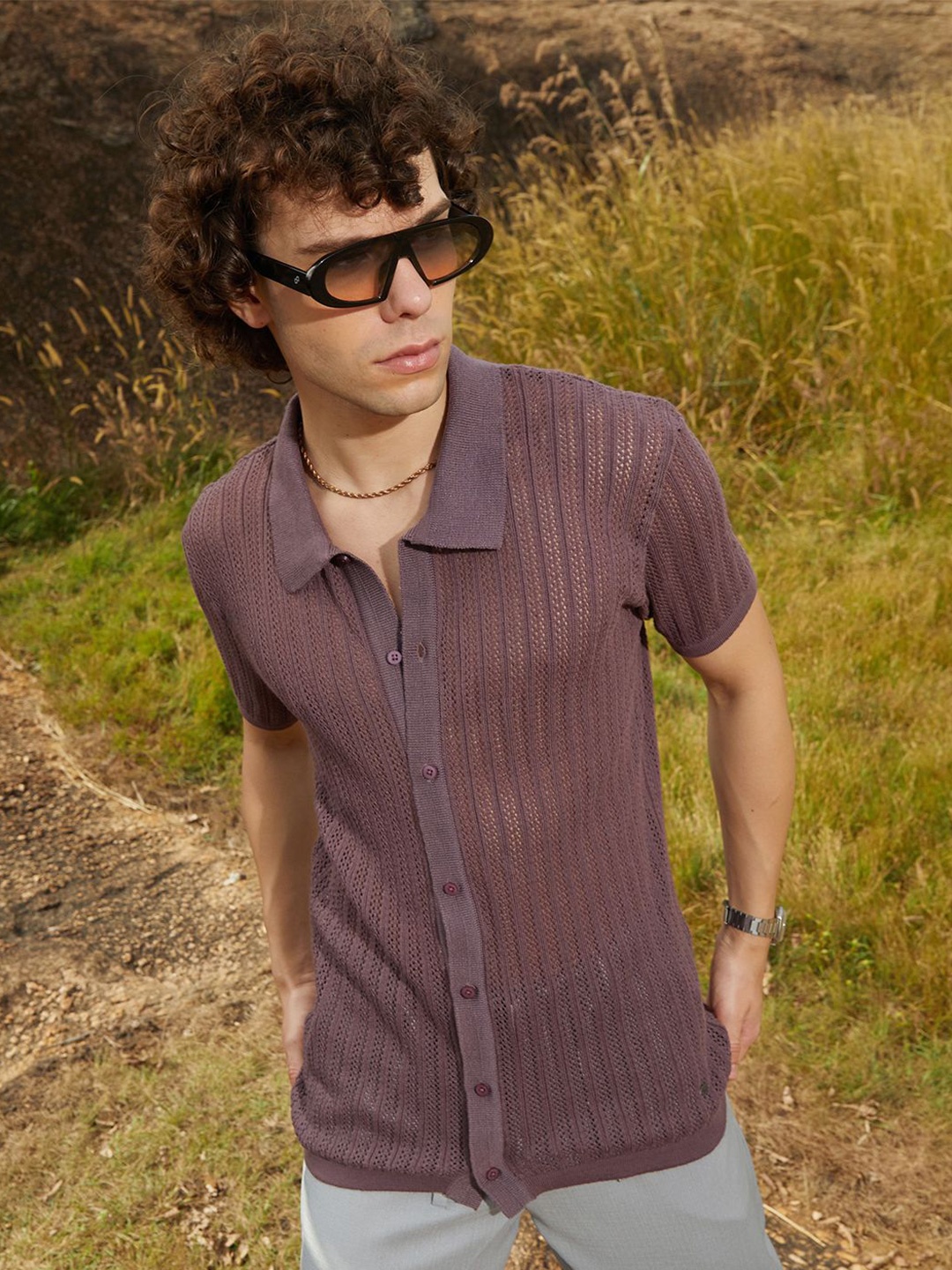 

Campus Sutra Men Comfort Fit Spread Collar Textured Cotton Casual Shirt, Brown