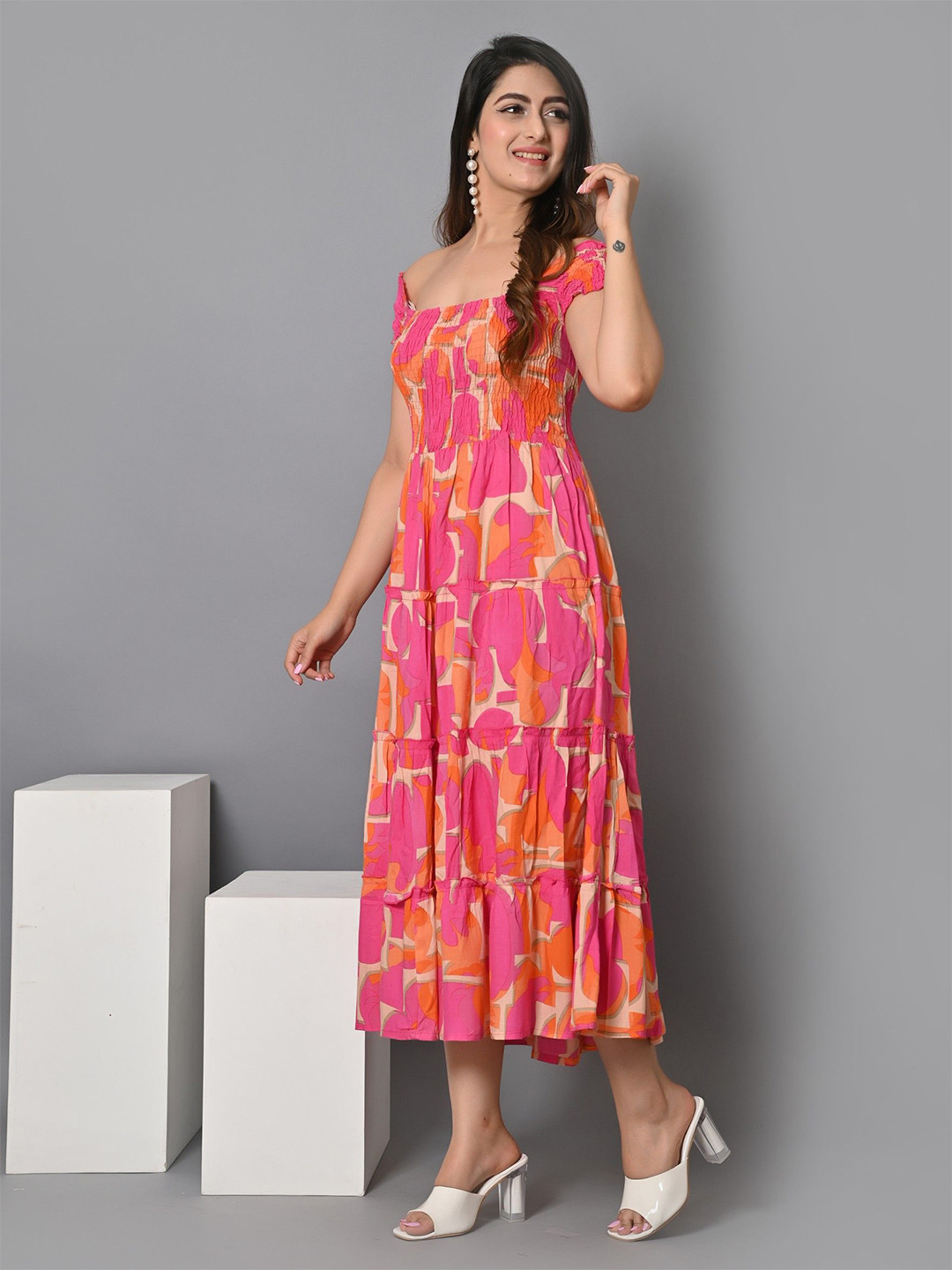 

Krunal Raiyani Women Floral Printed Off-Shoulder Fit & Flare Midi Dress, Orange