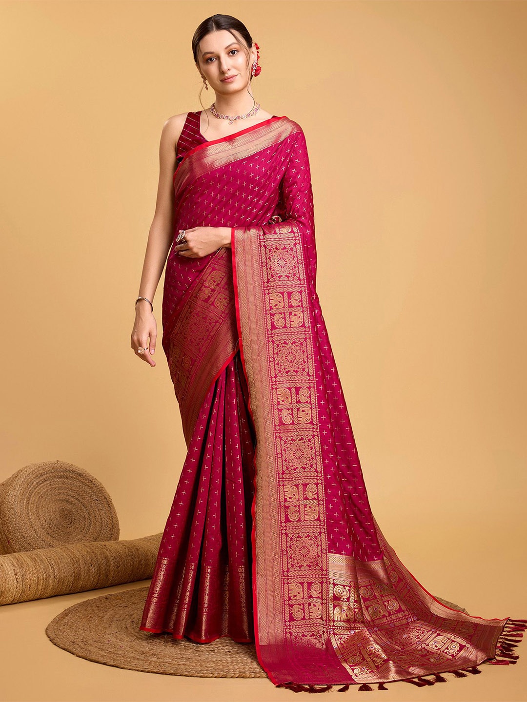 

Munir Woven Design Zari Banarasi Saree, Red