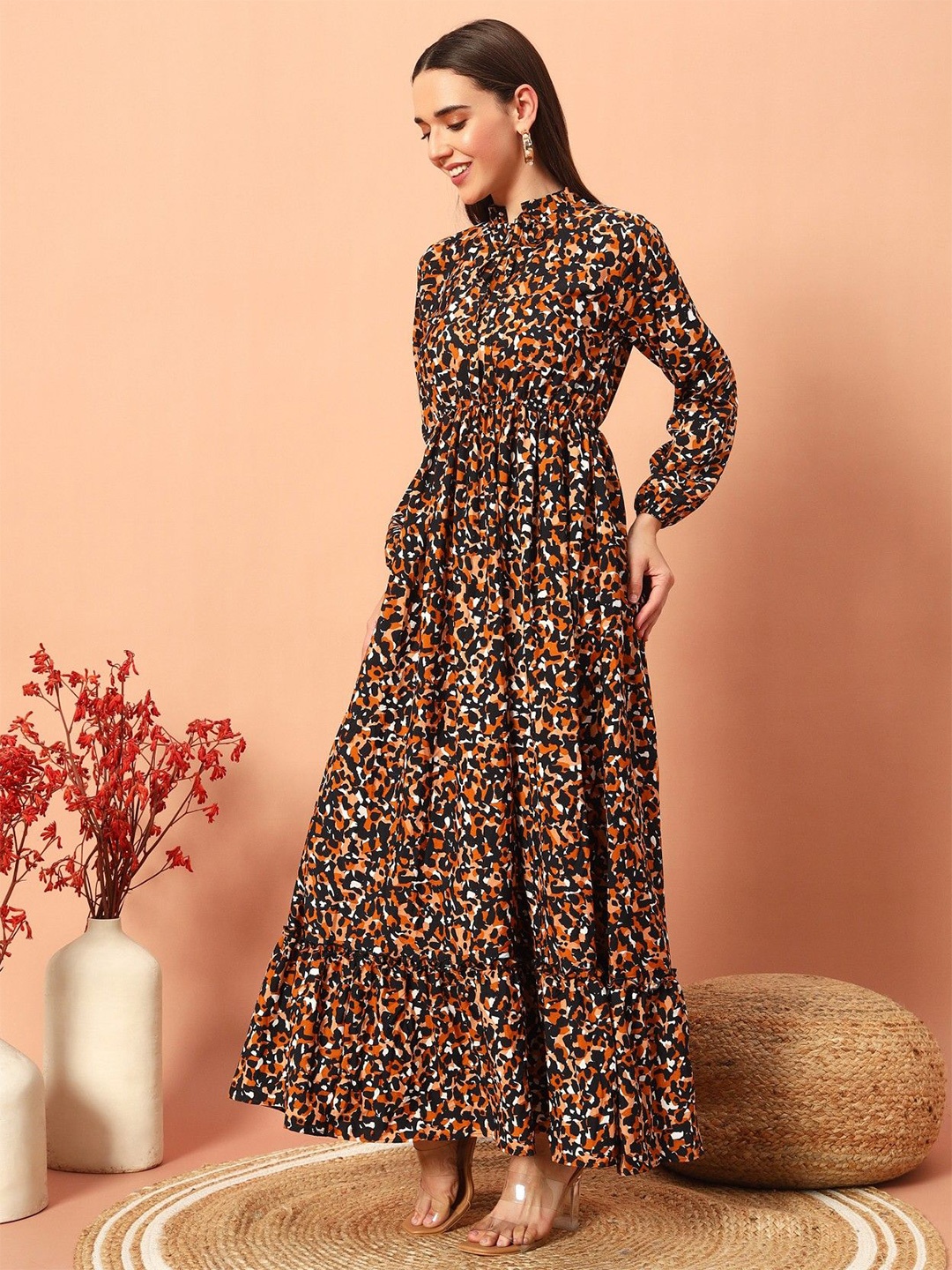 

Krunal Raiyani Women Floral Print Tie-Up Neck Applique Crepe Fit & Flare Maxi Dress, Black