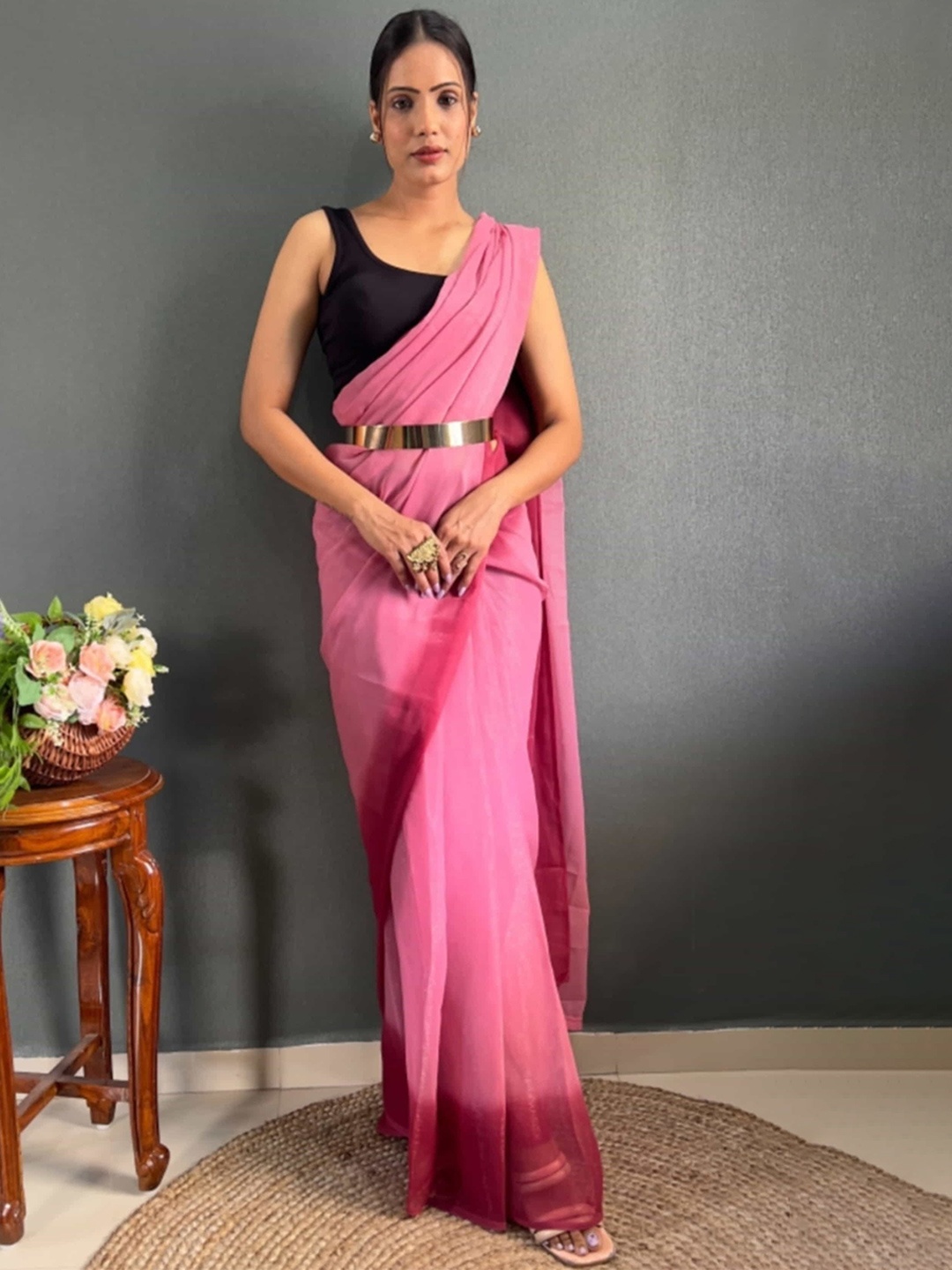 

DIVASTRI Ombre Pure Crepe Ready to Wear Saree, Pink