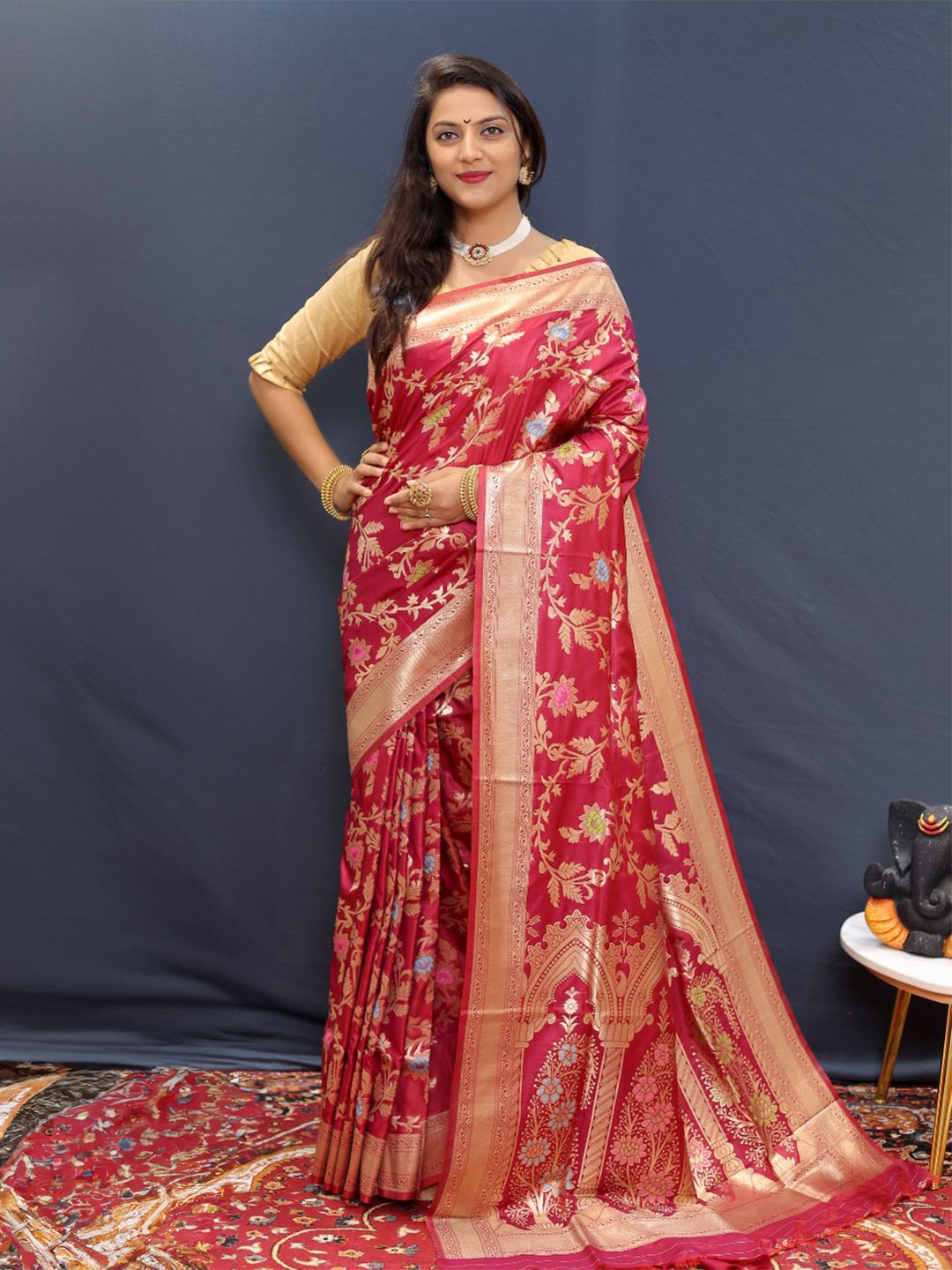 

Royal Rajgharana Saree Zardozi Pure Silk Banarasi Sarees, Magenta