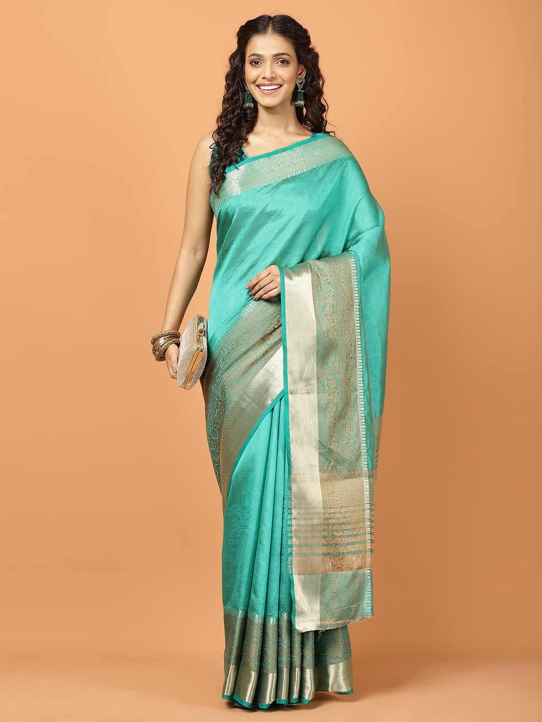 

Meena Bazaar Solid Zari Saree With Blouse Piece, Green